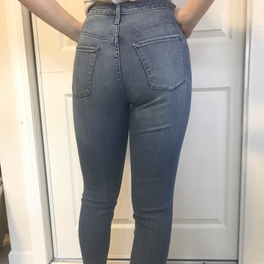 High rise crop jeans!